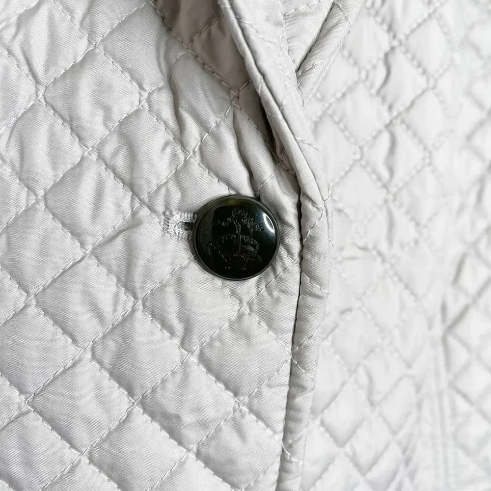 Brooks Brothers Quilted Blazer Style Jacket – Sophistication Meets Modern